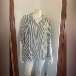 Zenana Outfitters Black and White Striped Shirt